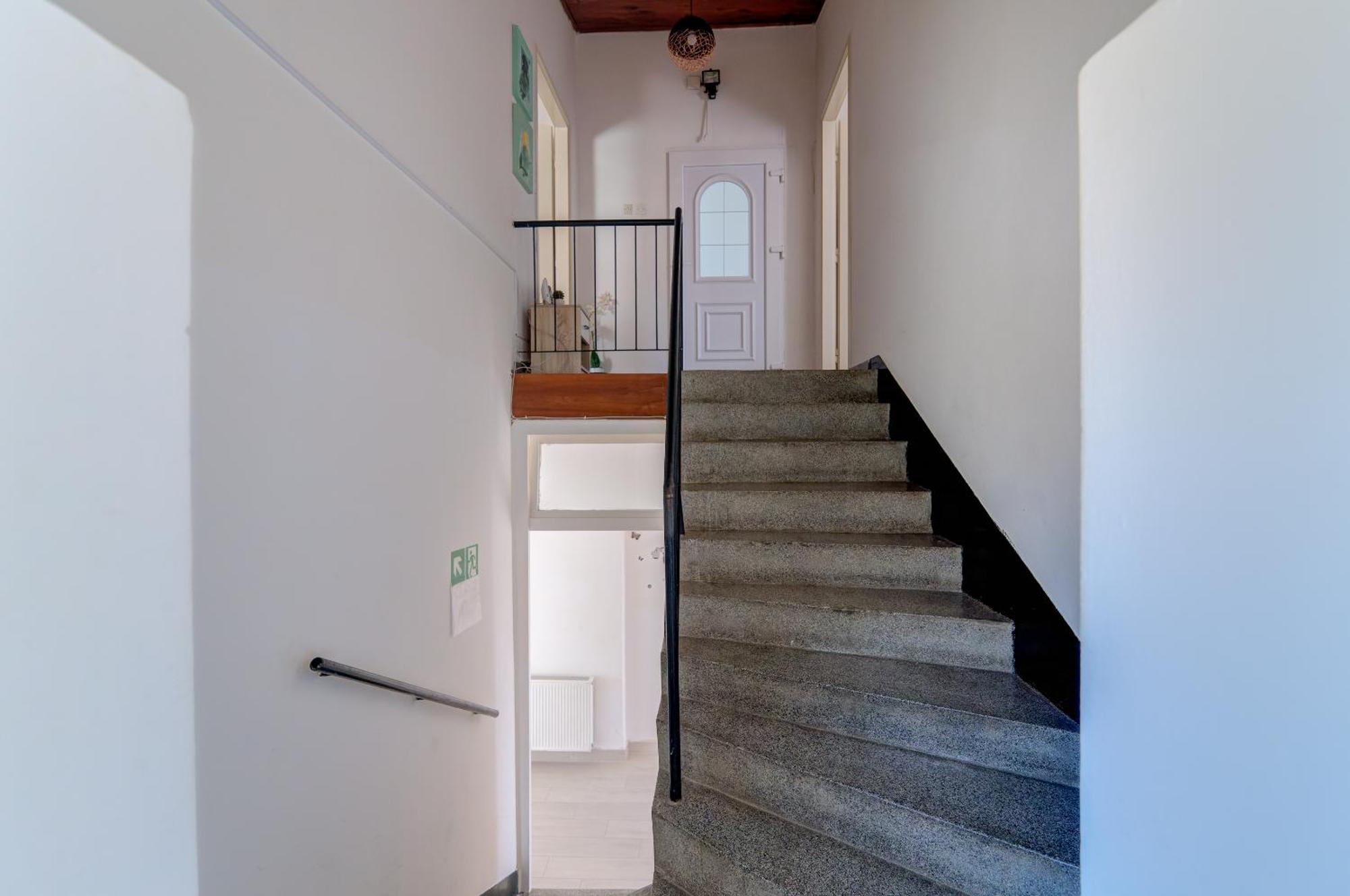 Apartmani Ana Senj  Bagian luar foto