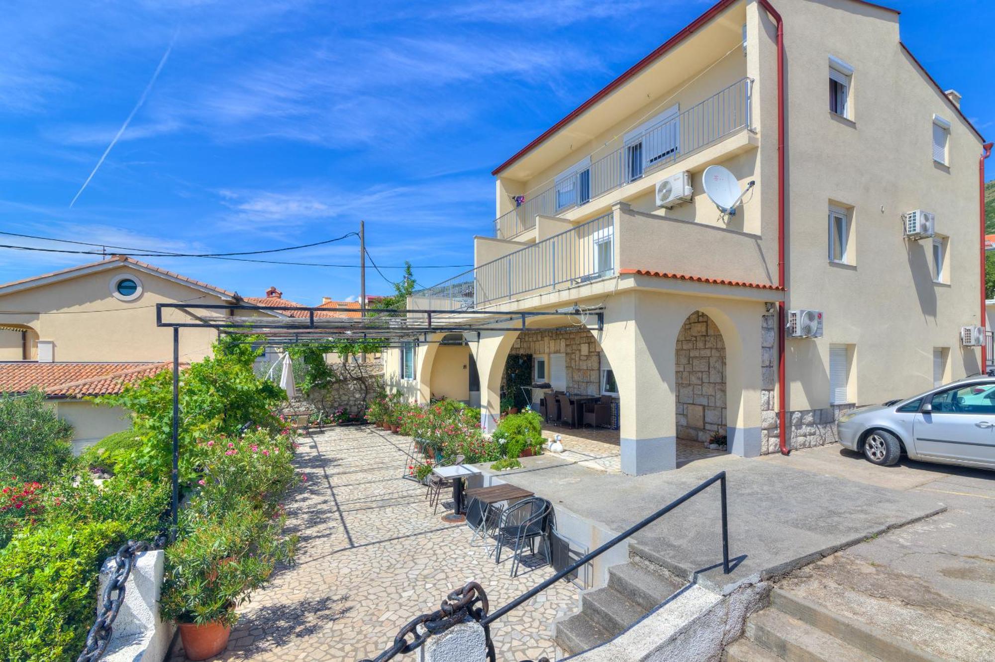 Apartmani Ana Senj  Bagian luar foto